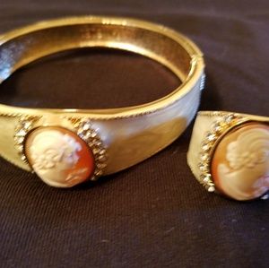 Cameo Bracelet & Ring Set